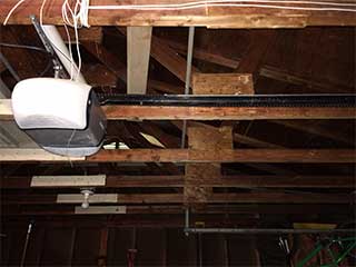 Garage Door Openers Service | Garage Door Repair La Vernia, TX Garage Door Openers Service | Garage Door Repair La Vernia, TX